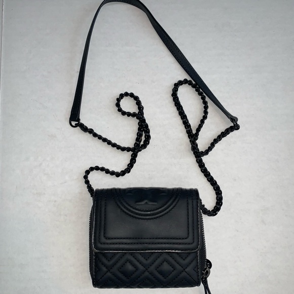 Tory Burch wallet on a chain - Picture 2 of 10